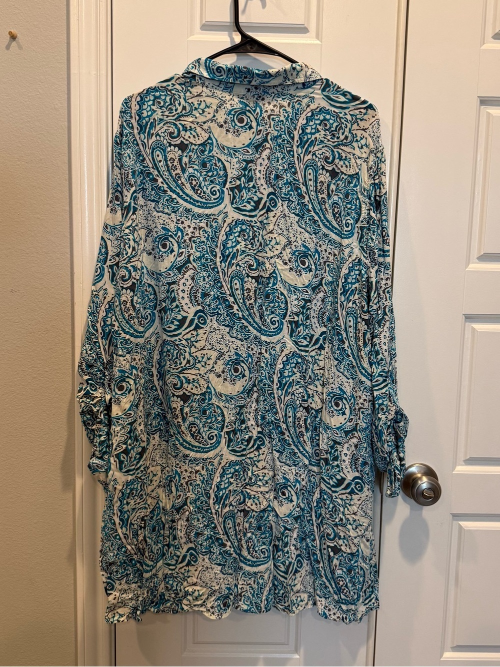 SOLD!!! White and Teal Paisley Shirt Dress - Picture 2 of 7